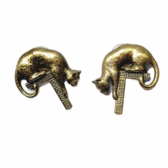 Jonette Jewelry - Vintage J.J Jonette bass tone Cat Earrings